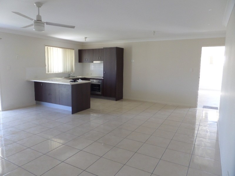 14 Heit Court, North Booval QLD 4304