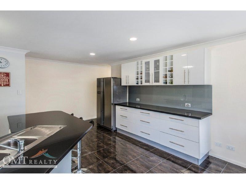 23 Toft Drive, Raceview QLD 4305