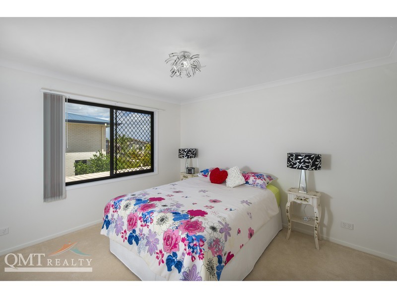 31 Roland Street, Parkinson QLD 4115