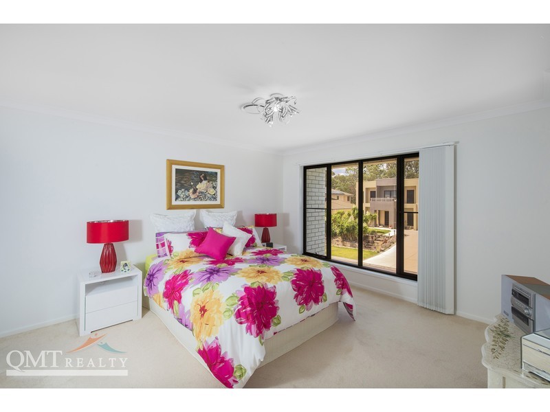 31 Roland Street, Parkinson QLD 4115
