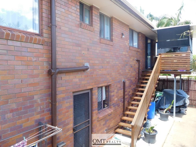 9 Watling Street, Hillcrest QLD 4118