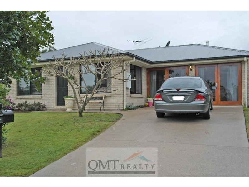 4 Felix Court, Crestmead QLD 4132