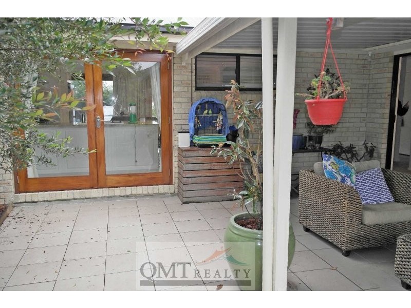 4 Felix Court, Crestmead QLD 4132