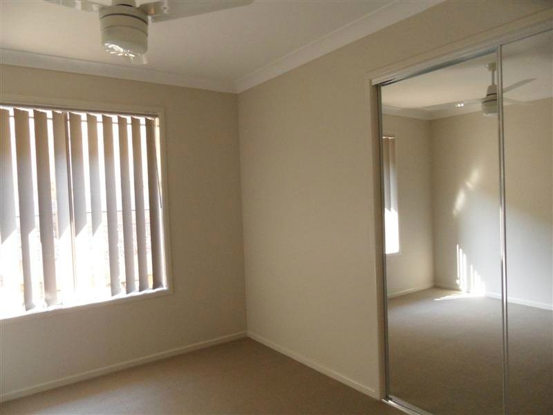 42A Cheihk Cresc, Collingwood Park QLD 4301