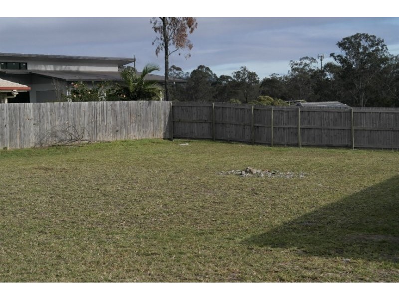 18 Hilltop Crescent, Jimboomba QLD 4280