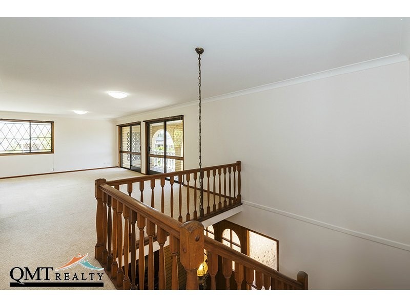2 Reculver Street, Robertson QLD 4109