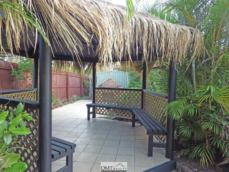 27 Macknish Crescent, Coopers Plains QLD 4108