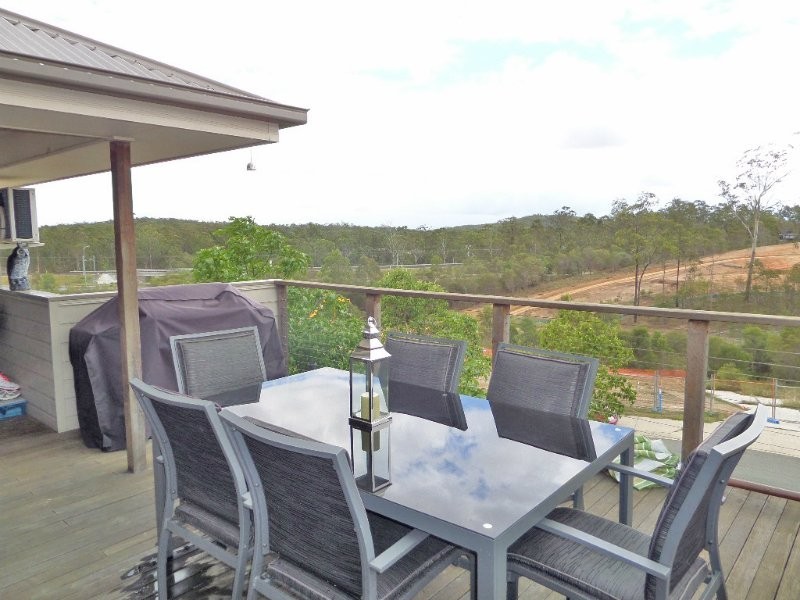10 Horizon Drive, Springfield Lakes QLD 4300