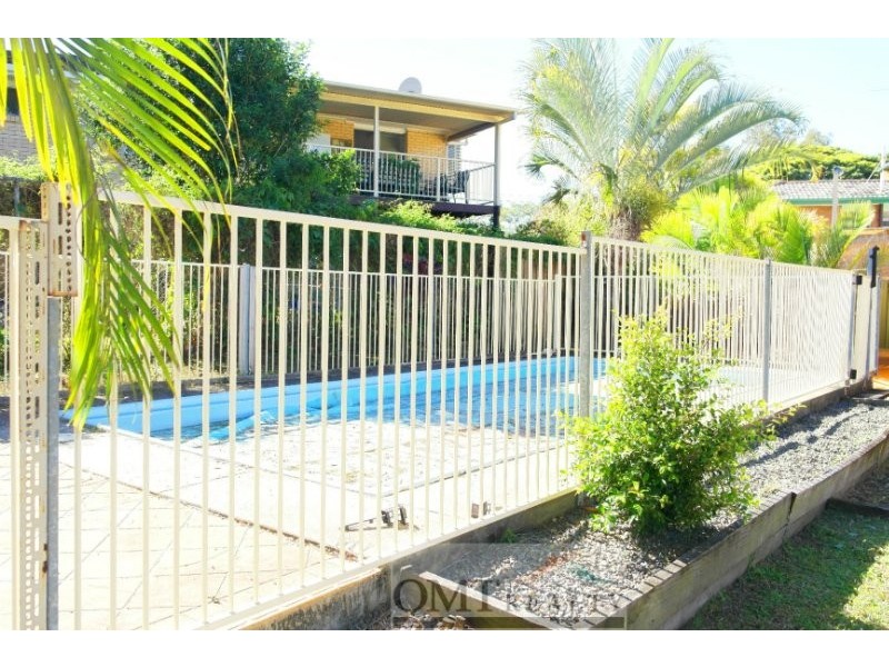 11 Tora Street, Macgregor QLD 4109