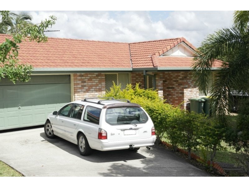 1 Nepeta Street, Regents Park QLD 4118