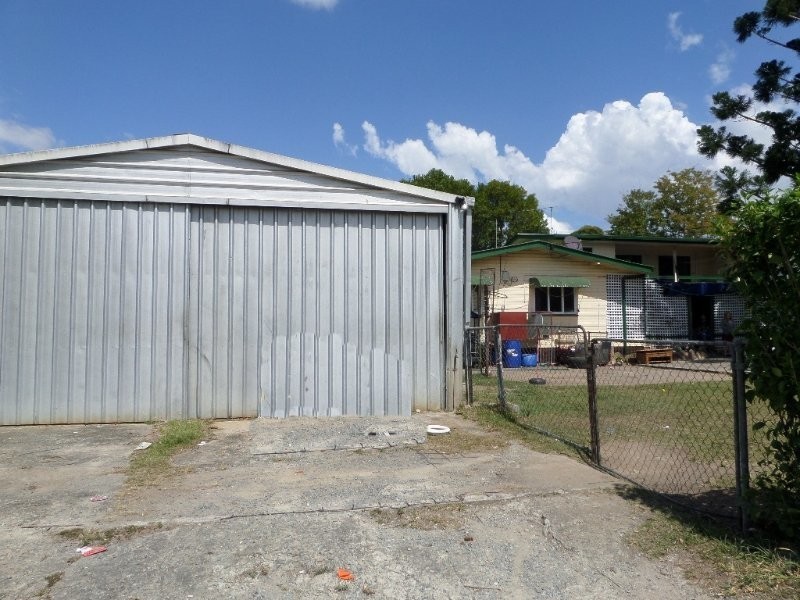 15 Ewing Road, Logan Central QLD 4114