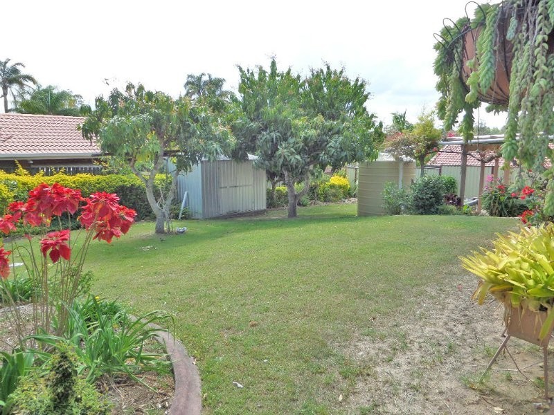 Stretton QLD 4116