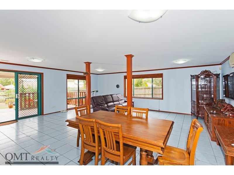 22 Burdekin Court, Hillcrest QLD 4118