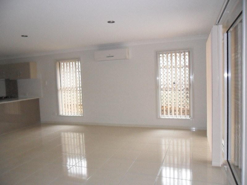 22 Hawthorne Street, Forest Lake QLD 4078