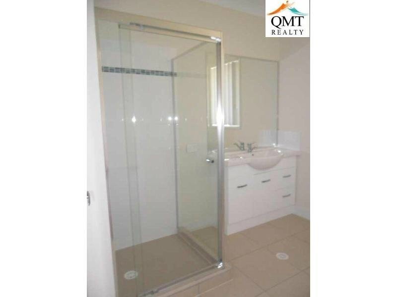 6 Lilly Court, Yamanto QLD 4305