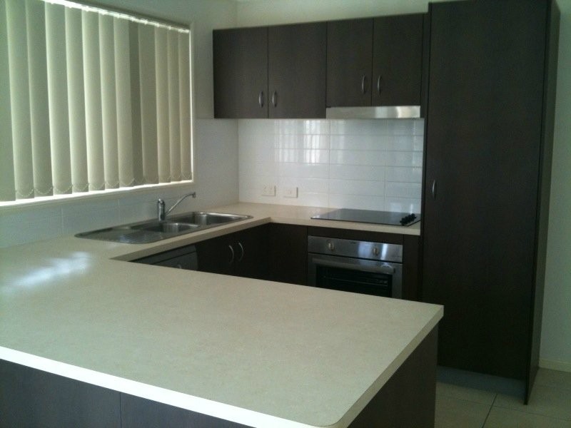 14 Heit Court, North Booval QLD 4304