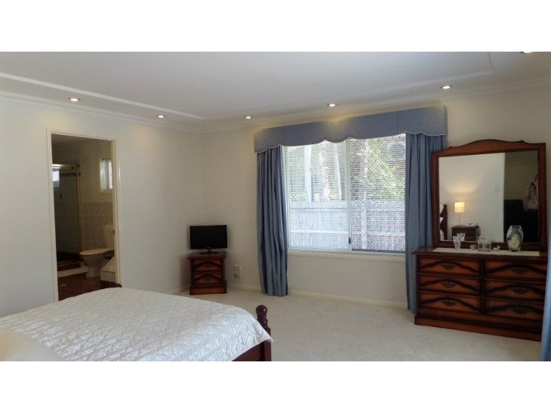 31 Cedar Place, Stretton QLD 4116