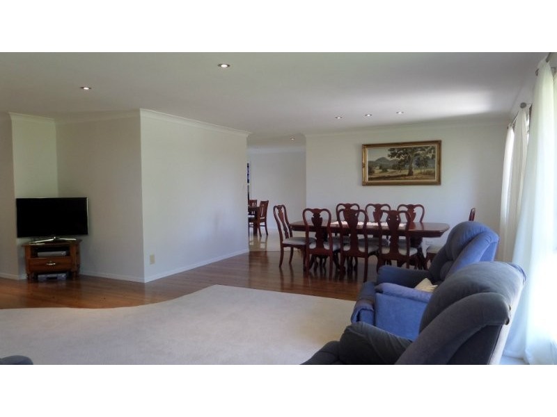 31 Cedar Place, Stretton QLD 4116