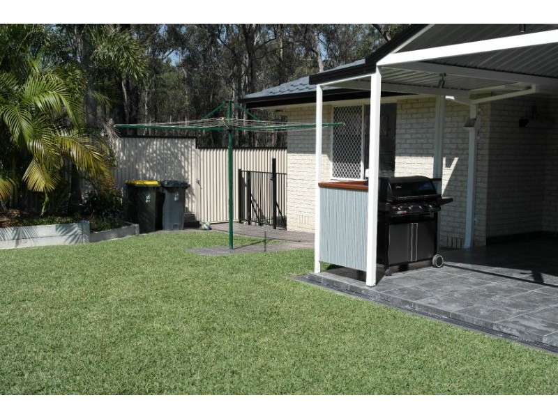 31 Cedar Place, Stretton QLD 4116