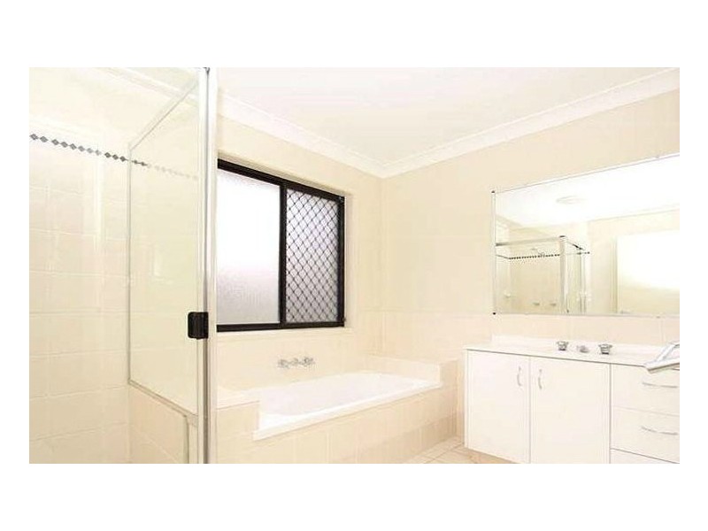 12 North Aston Court, Bray Park QLD 4500