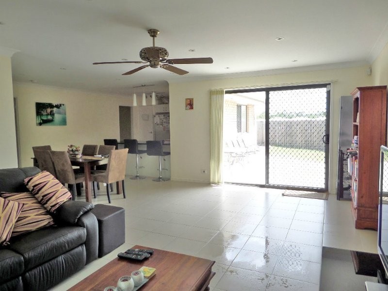 16 Airedale Street, Marsden QLD 4132