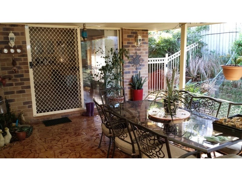 25 HIGHRIDGE RD, Springfield QLD 4300