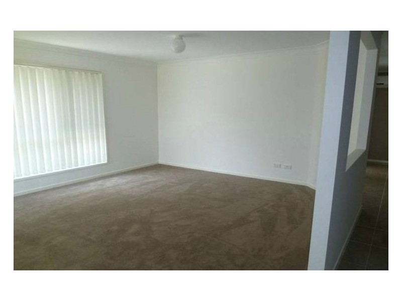 4 Bremer Street, Marsden QLD 4132