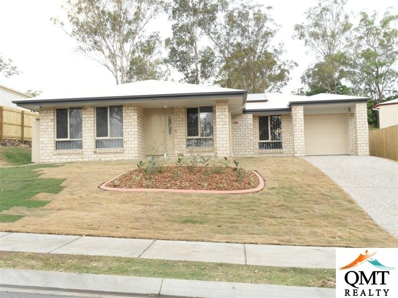 12 Bowen Place, Blackstone QLD 4304