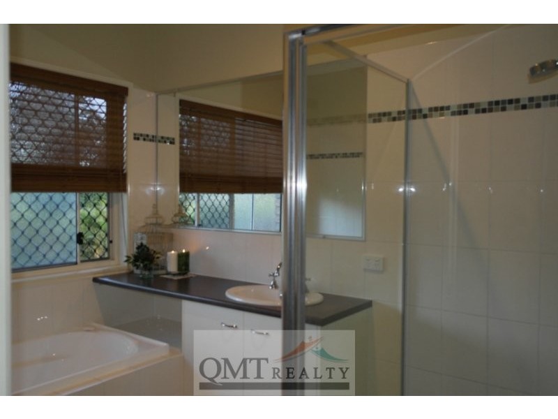 18 Wallaby Way, New Beith QLD 4124