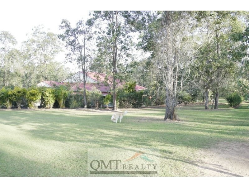 18 Wallaby Way, New Beith QLD 4124