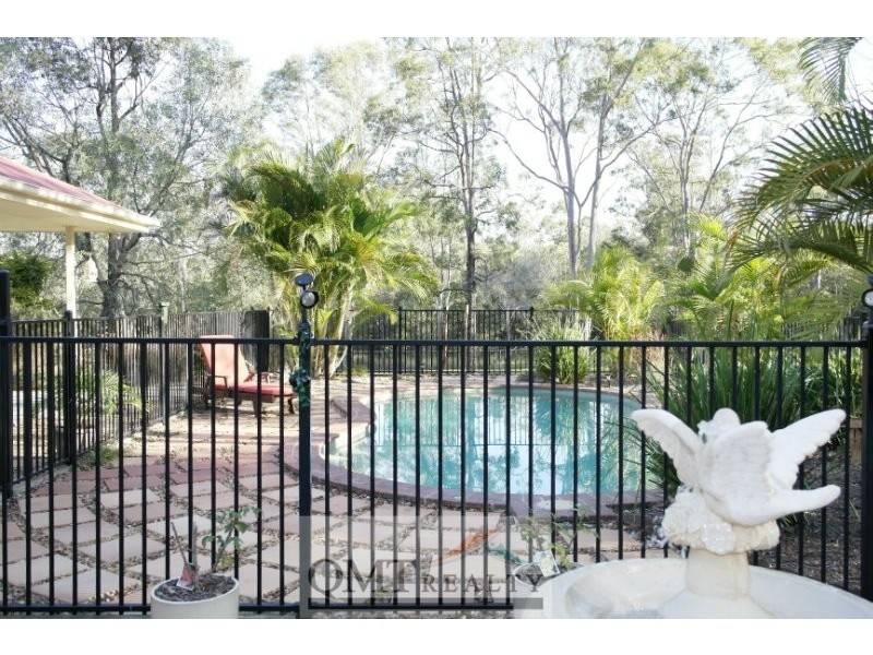 18 Wallaby Way, New Beith QLD 4124