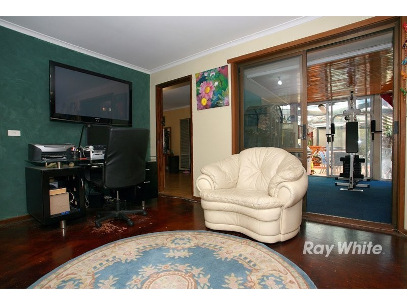 14 Cook Court, Cranbourne VIC 3977