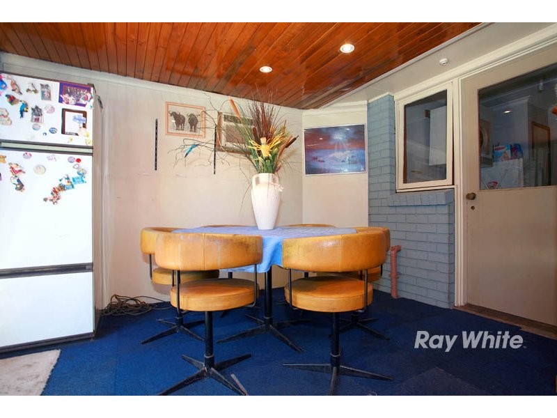 14 Cook Court, Cranbourne VIC 3977