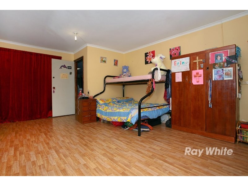 14 Cook Court, Cranbourne VIC 3977