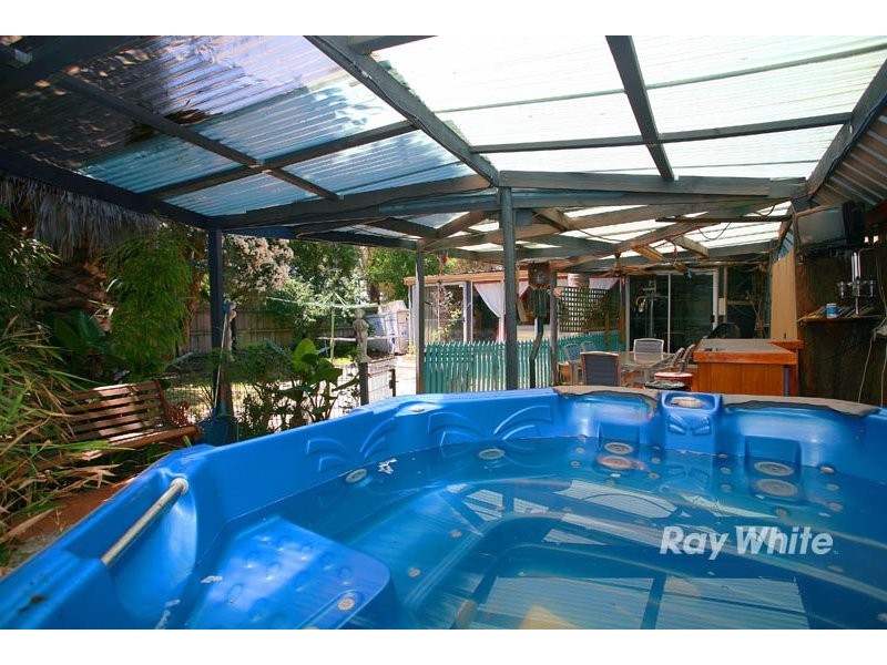 14 Cook Court, Cranbourne VIC 3977