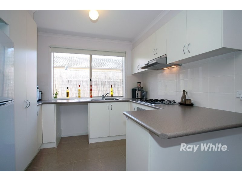 23 Calais Circuit, Cranbourne VIC 3977