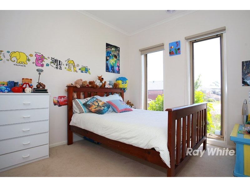 7 Ogle Way, Cranbourne North VIC 3977