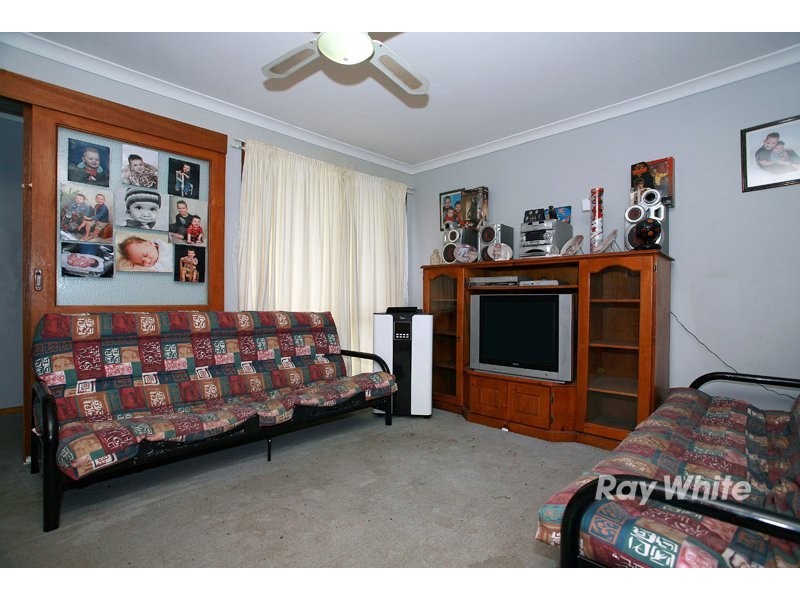4 Jacinta Drive, Cranbourne VIC 3977