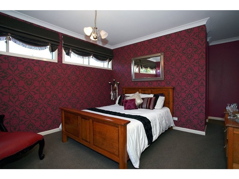 42 Warneet Road, Blind Bight VIC 3980