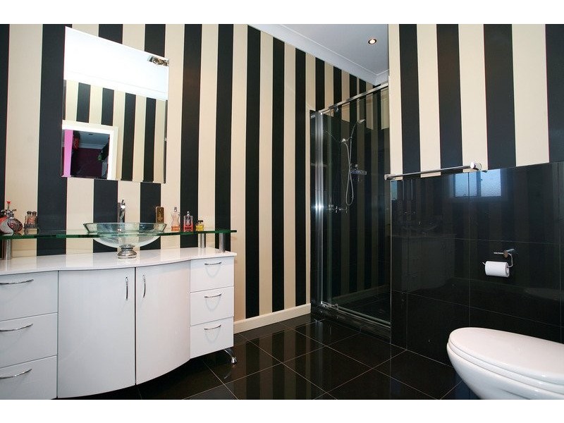 42 Warneet Road, Blind Bight VIC 3980