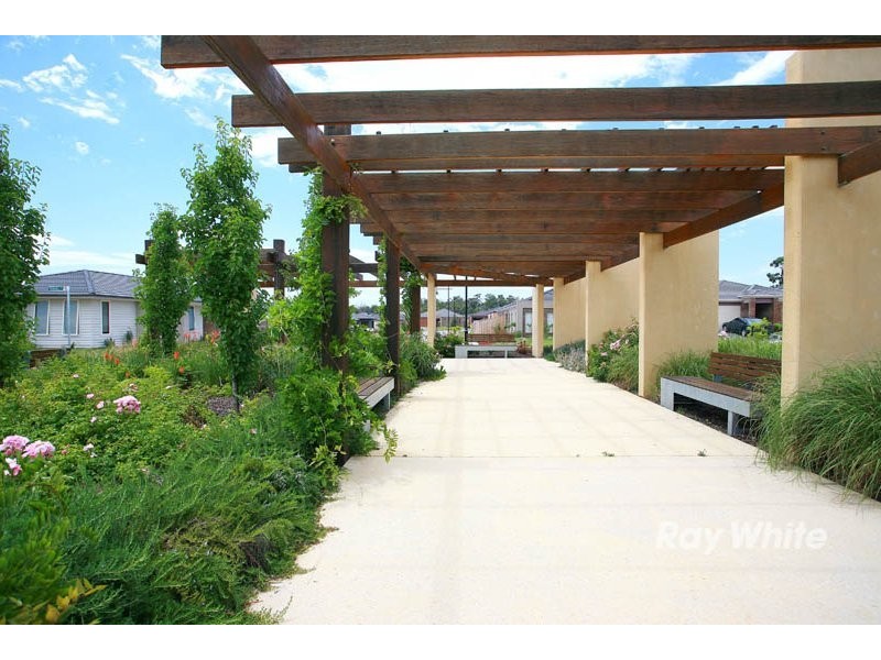 Lot 3030, Number 17 Ascent Drive, Cranbourne North VIC 3977