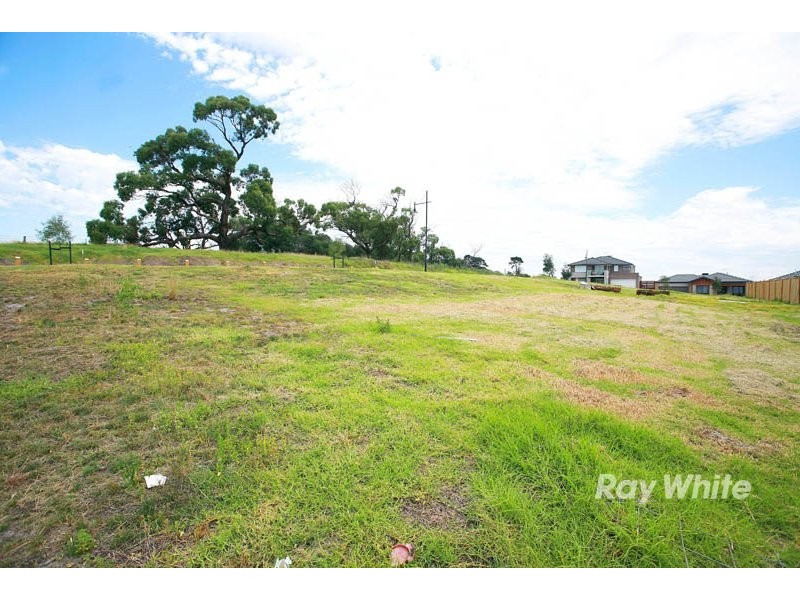 Lot 3030, Number 17 Ascent Drive, Cranbourne North VIC 3977