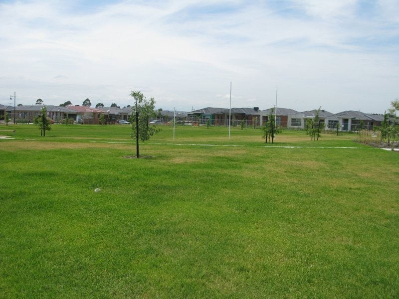 41 Datura Avenue, Cranbourne North VIC 3977