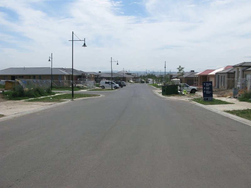 41 Datura Avenue, Cranbourne North VIC 3977