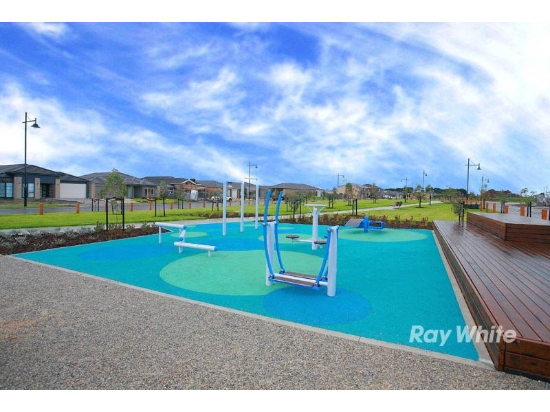 Lot 1306 Fieldstone Crescent, Cranbourne VIC 3977