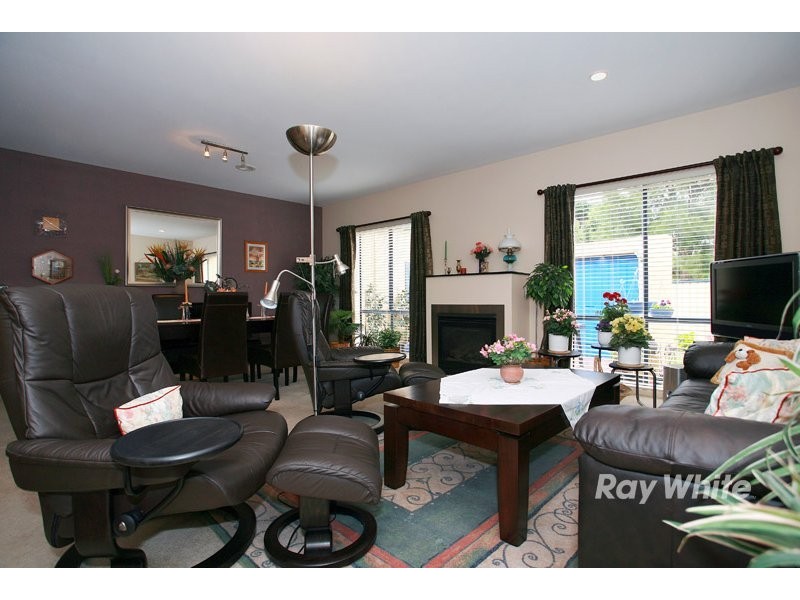 4 Amstel Mews, Cranbourne VIC 3977