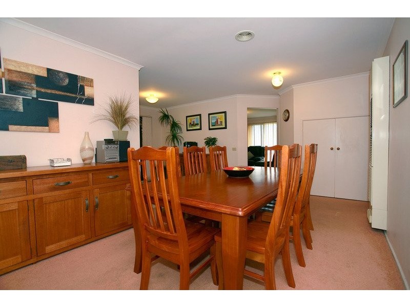 10 Eliza Street, Cranbourne VIC 3977