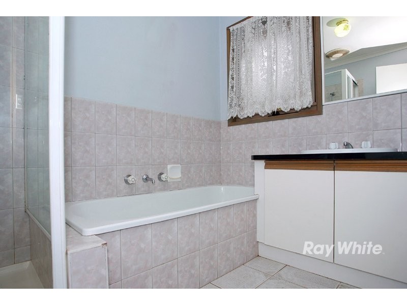 110 Lawless Drive, Cranbourne VIC 3977