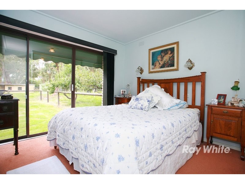 202 Smiths Lane, Cranbourne South VIC 3977