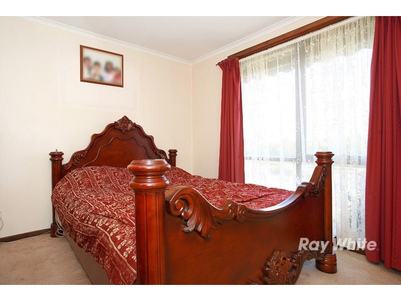 38 Monahans Road, Cranbourne VIC 3977